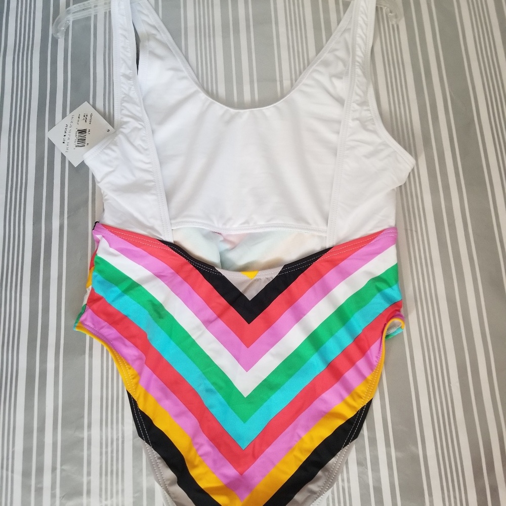 VYB Screened one piece swimsuit. - Picture 2 of 7